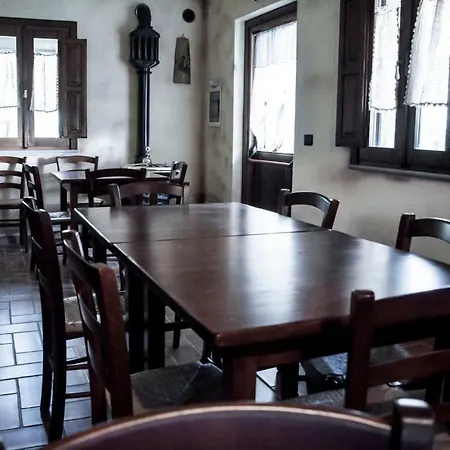 La Degli Elfi Bed & Breakfast